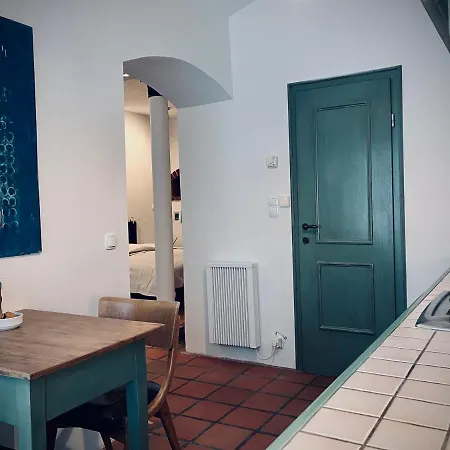 Studio73 Apartment *